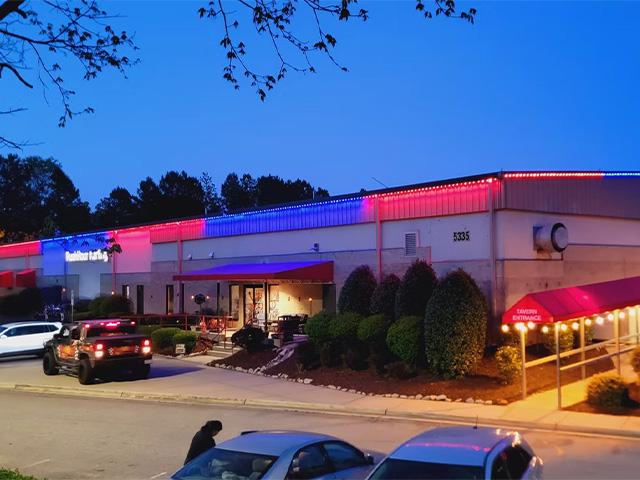 Omni-Commercial-4
